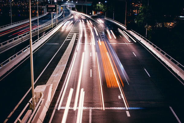 В Україні планують збудувати 500 кільцевих розв’язок, 500 острівців безпеки та 1000 пішохідних переходів