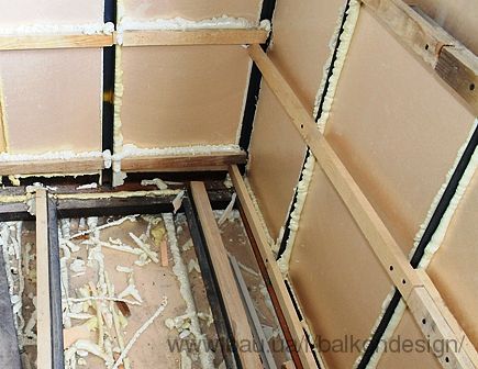 Сколько стоит работа утеплить балкон.