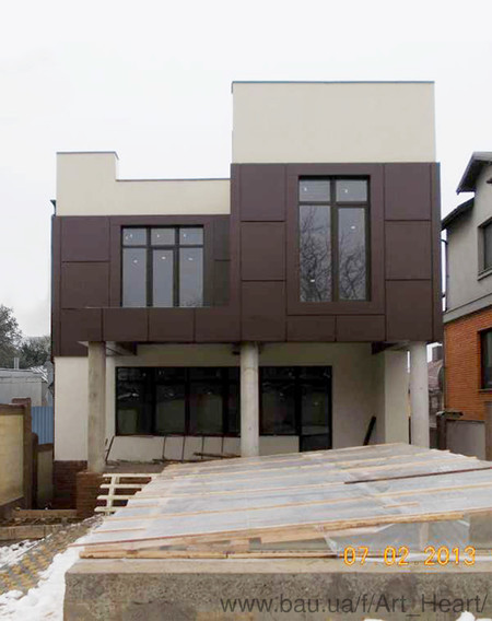 Індивідуальний житловий будинок в сучасному стилі