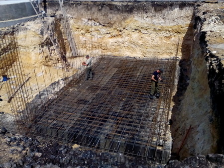 Будівництво елеватора