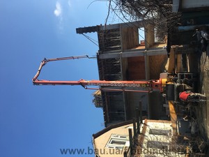 Машина на объекте &mdash; Будіндустрія-1