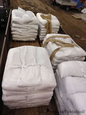 Сипучі будівельні матеріали фасовані в мішках (пісок, щебінь, відсів, керамзит) &mdash; ЕКТА БУД