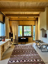 Будинок в стилв Etnoloft &mdash; L.Decor