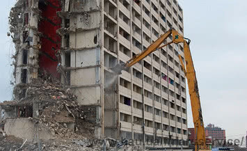 Демонтаж висотних будівель