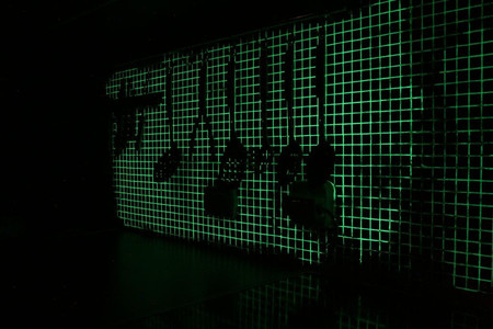 Люминесцентная краска для внутренних работ