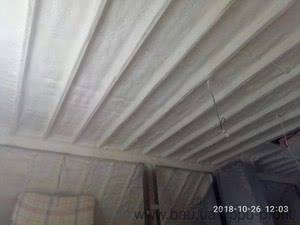 Утеплення мансардних поверхів по кроквяної частині пінополіуретаном, що напилюється. Монолітно, висоеффективно — ППУ ПРОФИТ Утеплення мансардних поверхів по кроквяної частині пінополіуретаном, що напилюється. Монолітно, висоеффективно — ППУ ПРОФИТ