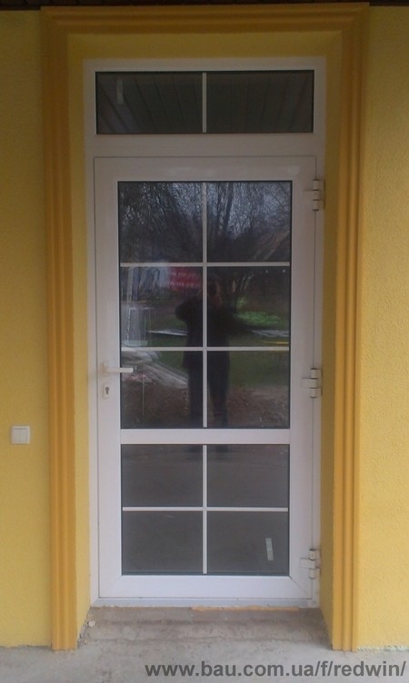 Алюминиевые двери из тёплого алюминия. Раздвижные и поворотные.