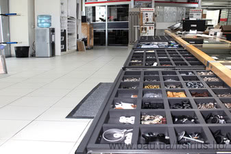 Меблева та столярна фурнітура в магазині Сіріус &mdash; Сириус