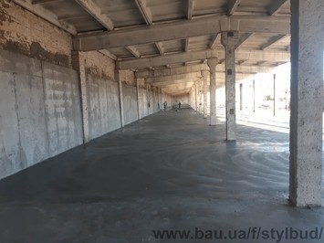 Монтаж бетонної підлоги із застосуванням технології «Топпінг»