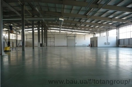 Топпинг, бетонный пол с упрочнённым верхним слоем.