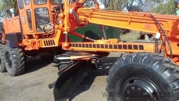 Автогрейдер ДЗ-143-1