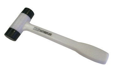 З'явився у продажу безінерційний молоток нового покоління (Чехія)