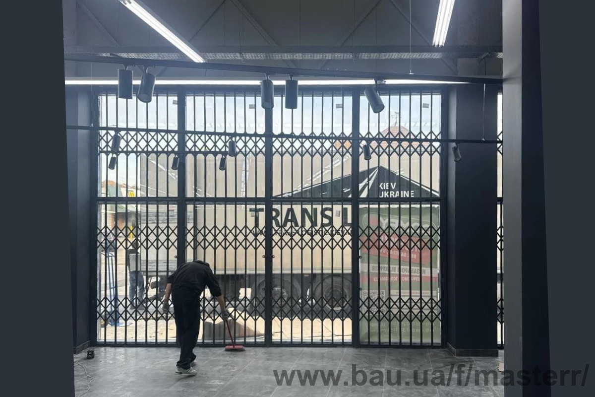 «Борцов» представив спосіб встановлення розсувних ґрат без втручання у фасадну систему