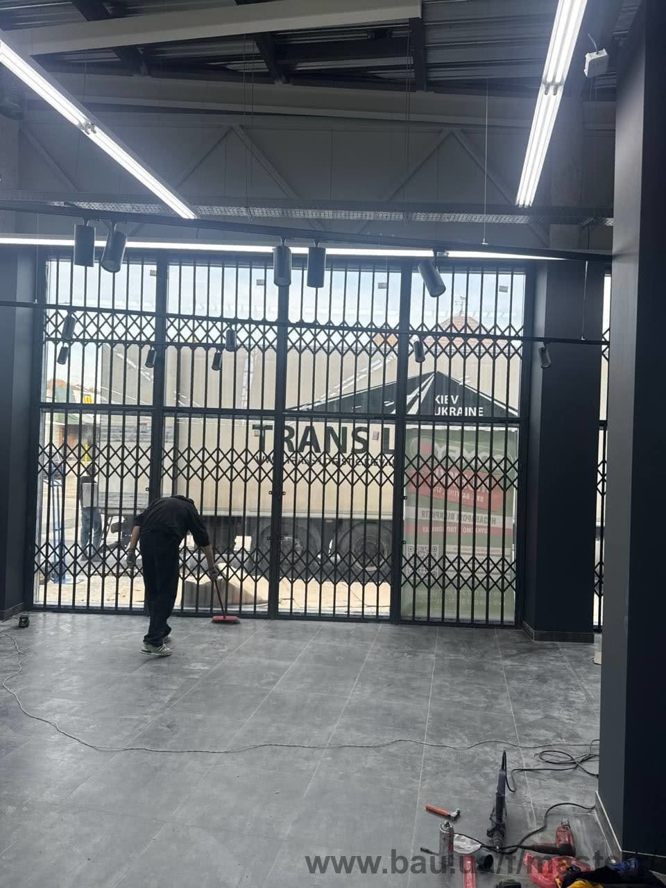 Виготовлення розсувних решіток на алюмінієві фасади