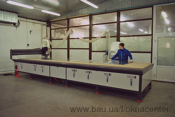 Компанія «Паритет» придбала єдиний на півдні України верстат з обробки композитних алюмінієвих панелей з ЧПУ LEPUS-I