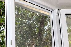 Москитная сетка на лоджию