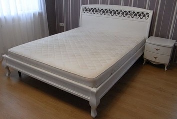 Ліжко біла двоспальне