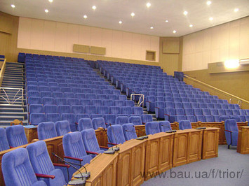 Крісла для кінотеатрів, актових залів, аудиторій. Виробництво і монтаж