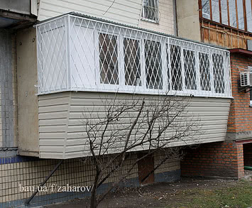 Винос балкона продовженням підлоги