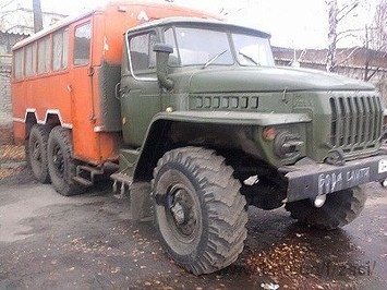 Урал 4320 вахтовка 26 посадочних місць конверсія 1991р.