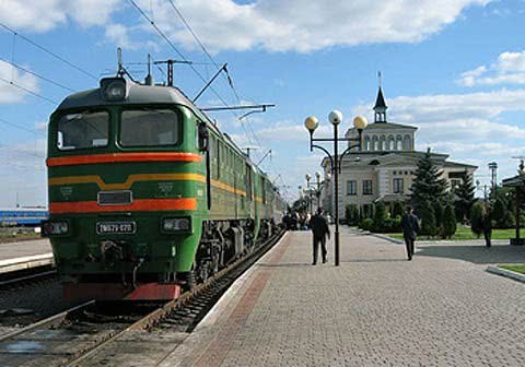 Укрзалізниця до Євро-2012 ремонтує вокзали і впроваджує швидкісний рух