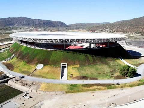 У Мексиці побудували `стадіон-вулкан`
