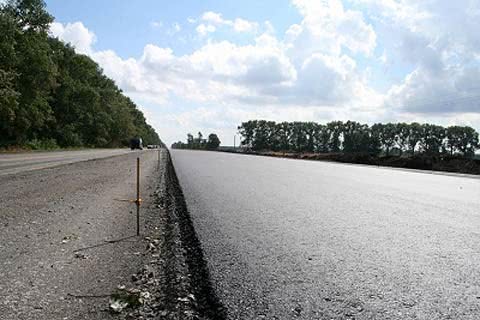 Мінтрансзв`язку: У цьому році буде введено 700 км доріг, - Міністр