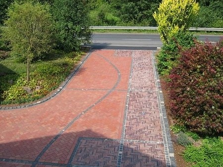 Керамічна бруківка