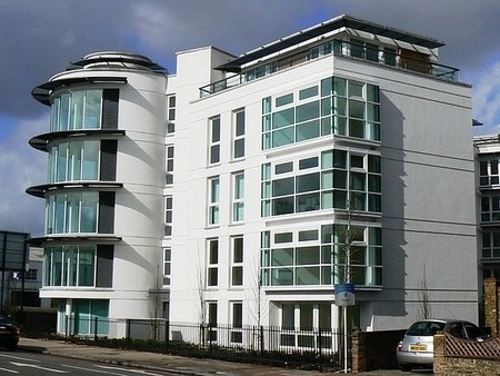 Строительство жилых и коммерческих зданий