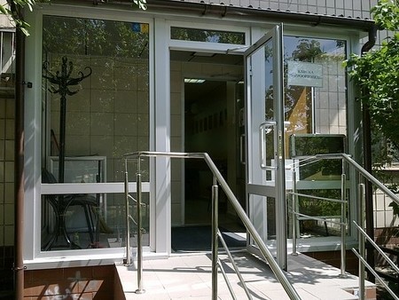 Монтаж окон, зимних садов, стоечно-ригельных конструкций.