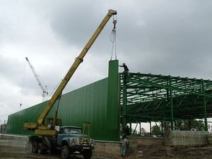 Монтаж стеновых панелей &mdash; Будiмпекс-Днiпро