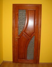 Соснові двері у Львові &mdash; Чабан