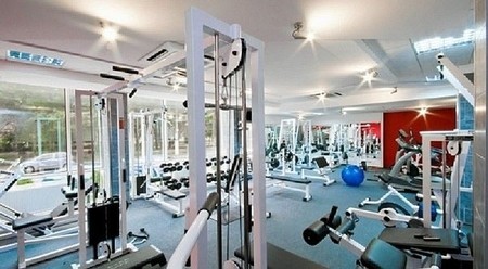 Фитнес-клуб