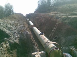 Перенесення водопроводу Ø 800 для будівництва розв'язки на автодорозі Київ-Чоп. (2008р.) — Ривнеагроспецмонтаж Перенесення водопроводу Ø 800 для будівництва розв'язки на автодорозі Київ-Чоп. (2008р.) — Ривнеагроспецмонтаж