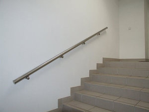 Алюминиевые пристенные поручни &mdash; RealOdessa
