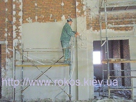 Штукатурные работы машинные гипсовые и известковые