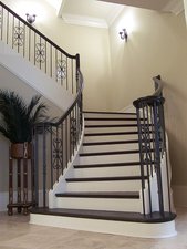 Полувинтовая бетонная лестница &mdash; Slawamonolit