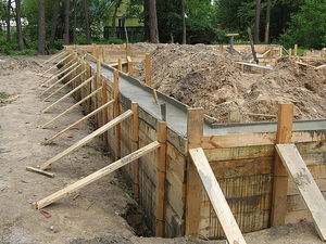 Фундамент — Лес Фундамент — Лес