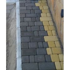 Дорожка выложенная плиткой Старый город &mdash; УМБР