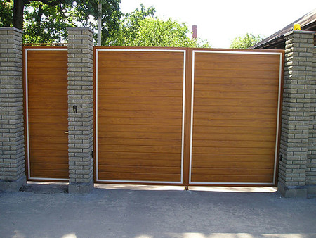 Распашные ворота