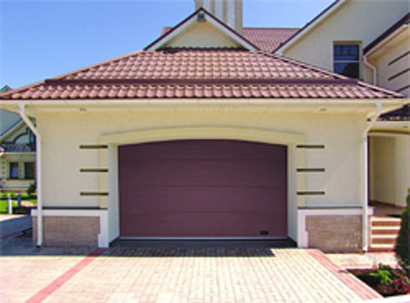 Секционные ворота от группы компаний “DoorHan”