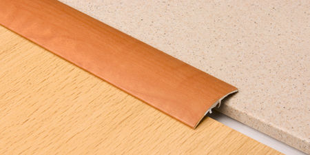 Алюминиевые пороги `ПЛАСТАЛ` &mdash; Українська дистрибуційна система