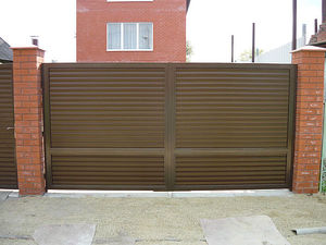 Ворота распашные металлические (въездные) — Алюмікс Україна Ворота распашные металлические (въездные) — Алюмікс Україна