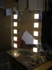 дзеркало з підсвіткою на замовлення &mdash; ДекорСтекло