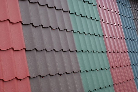 Металлочерепица -  `ArcelorMittal` (Германия), `Voestalpine` (Австрия) , Металлы и Полимеры (Украина),`SSAB Tunnplat AB` (Швеция).