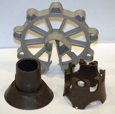 Фиксаторы защитного слоя арматуры.