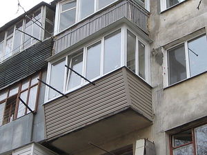 Конечный результат  расширения и остекления балкона &mdash; Ковальский А.П.