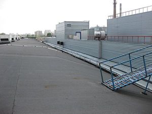 Ремонт кровли на ТРЦ Караван &mdash; КСК Груп