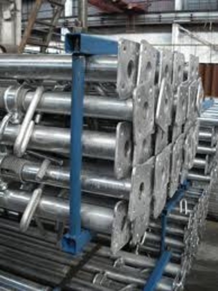 Стойки 4,2м 1,5т, 2т. Новые и б/у