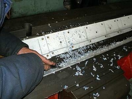 Восстановление направляющих скольжения zx100k